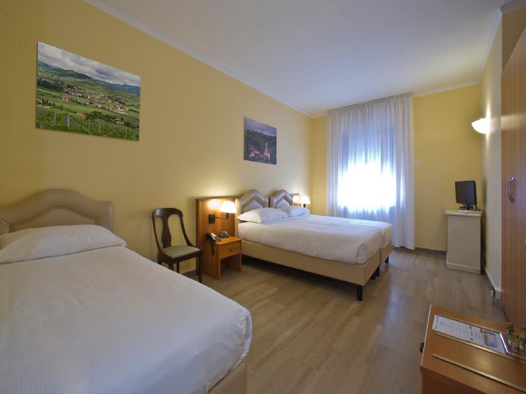 Veronello Resort Bardolino Room photo